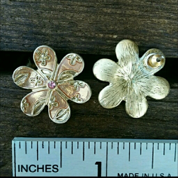 Flower earrings set sold TOGETHER - Picture 4 of 6